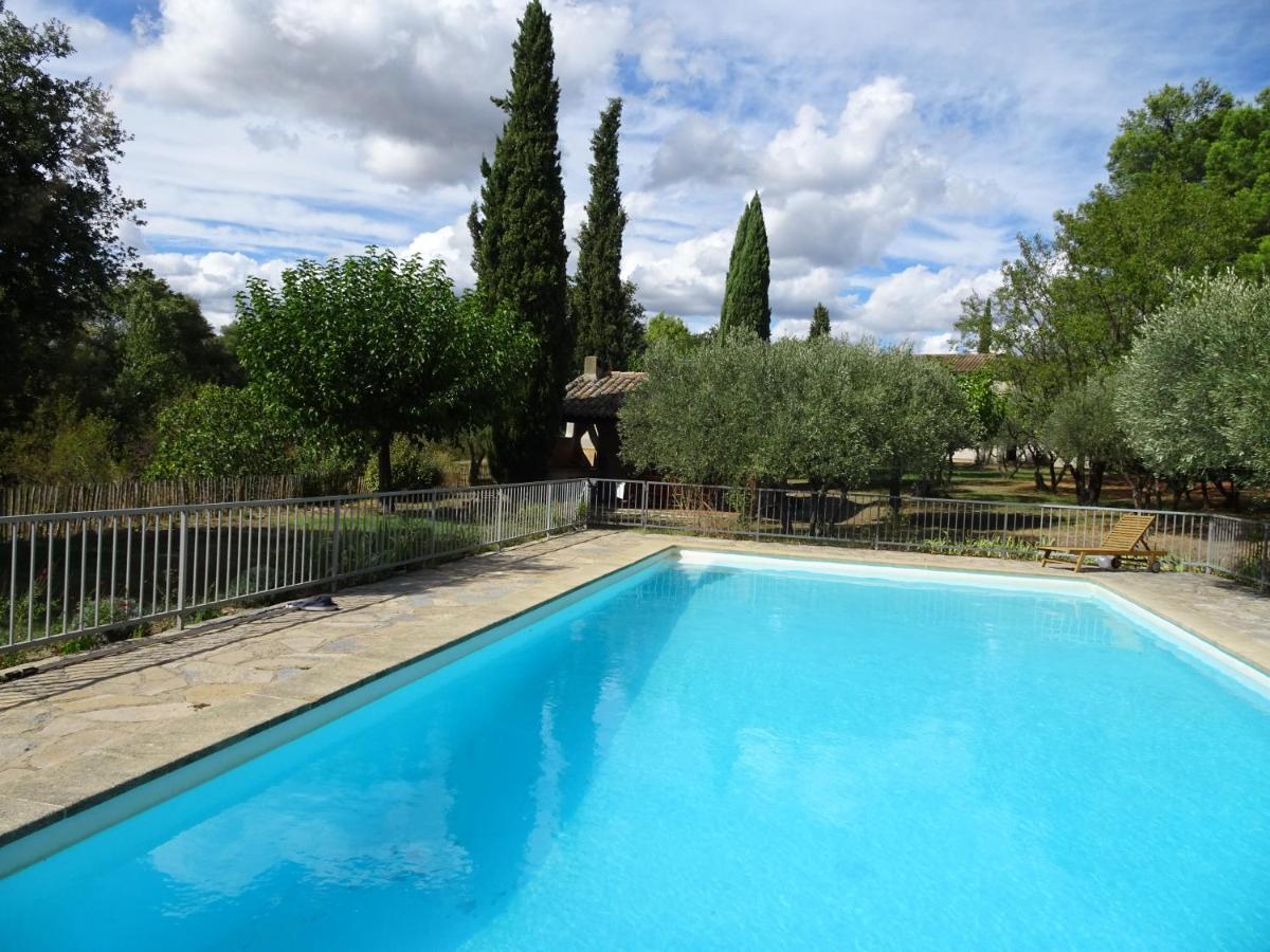 Les Olivettes Le Mazet Bed & Breakfast Uzes Exterior photo