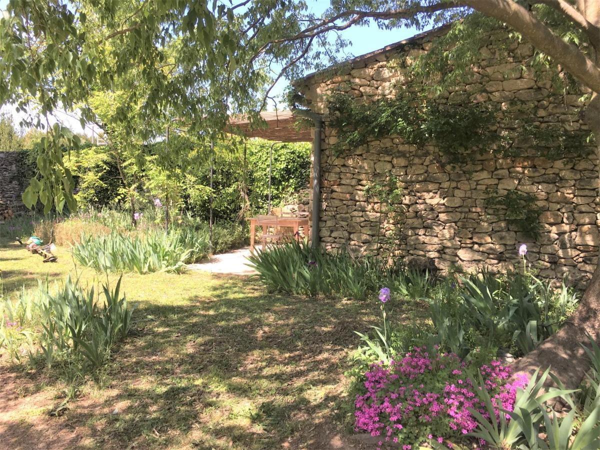 Les Olivettes Le Mazet Bed & Breakfast Uzes Exterior photo
